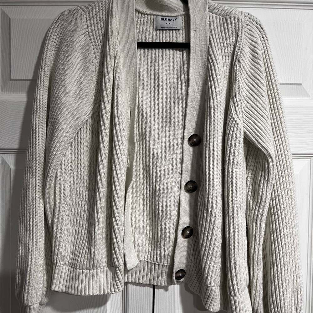 Old Navy Ivory Knit Cardigan